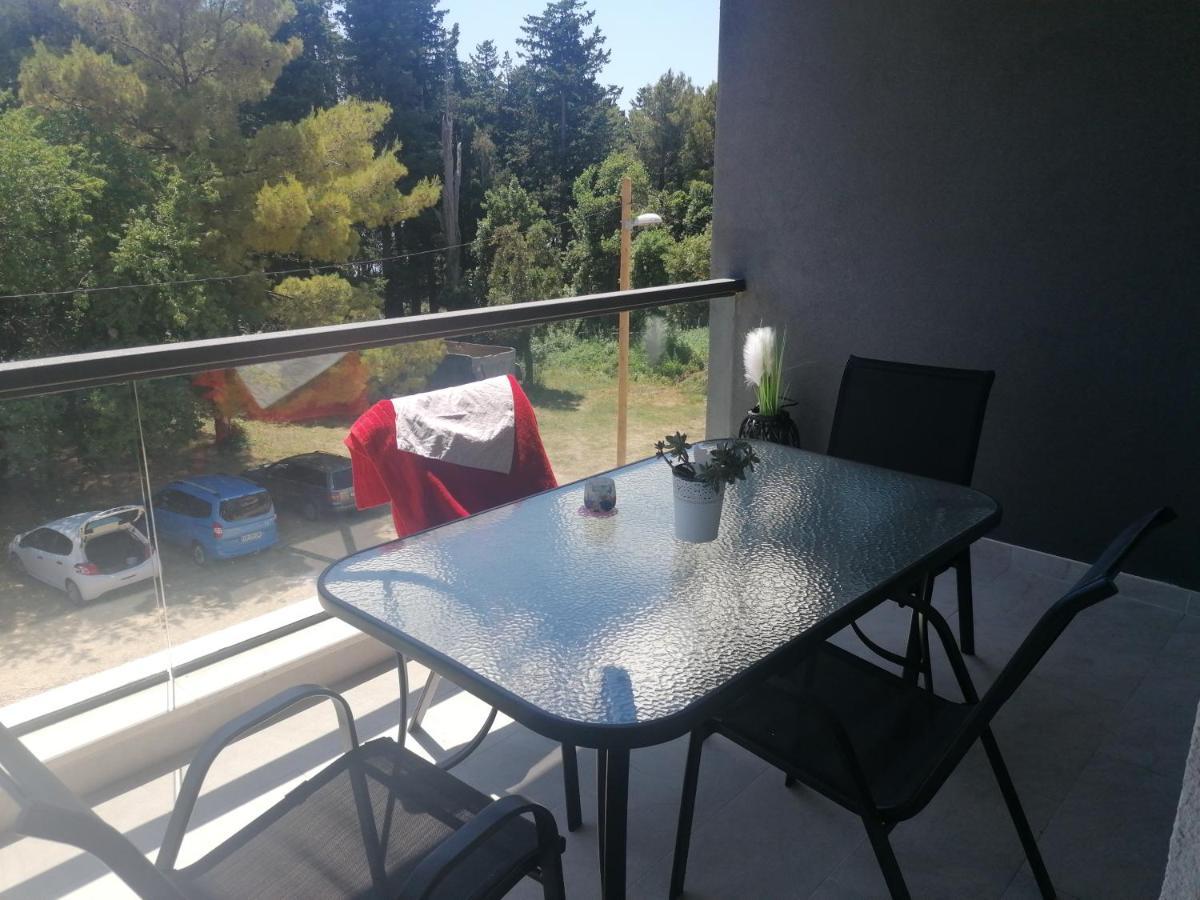Apartmani U Kastelima Kaštela Eksteriør bilde