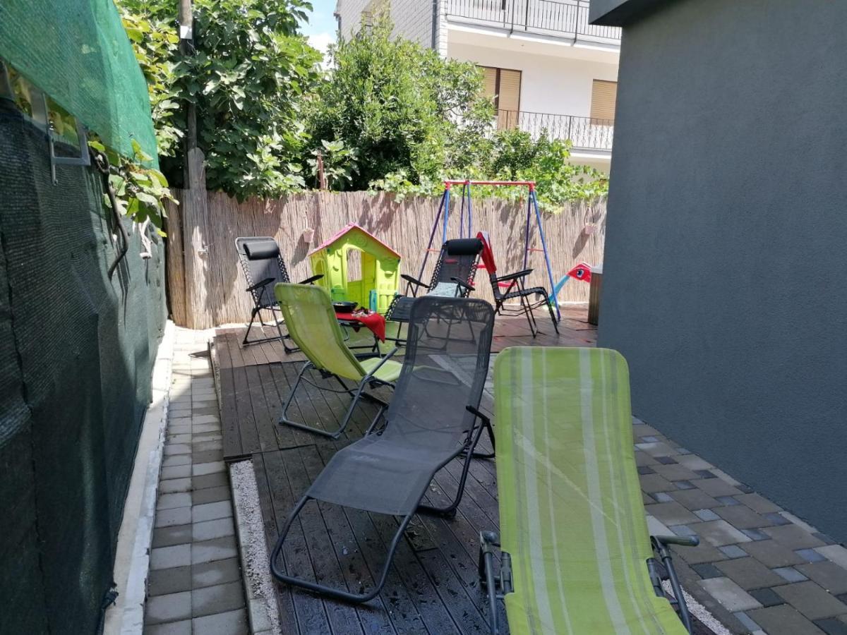 Apartmani U Kastelima Kaštela Eksteriør bilde